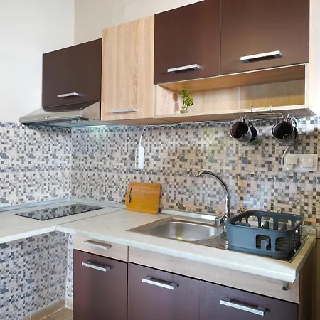 Apartment Mulberry Skala Marion