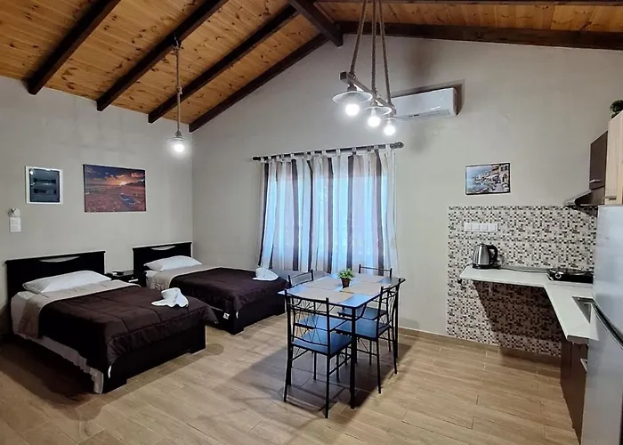 Mulberry Apartamento Skála Marión